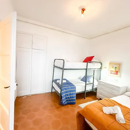 아파트 Wonderful House On The