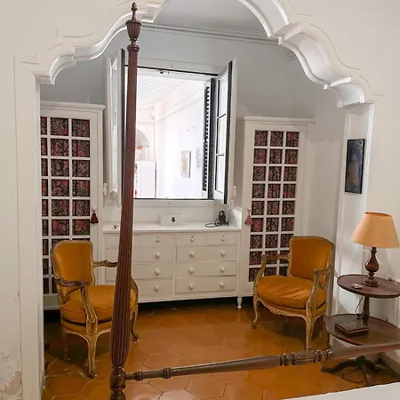 아파트 Wonderful House On The